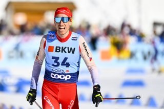 Candide Pralong à l'arrivée de l'étape haut-valaisanne de Coupe du monde